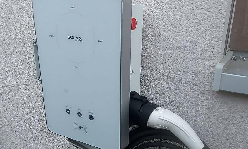 Reference: Fotovoltaická elektrárna s technologii Solax - Podolí
