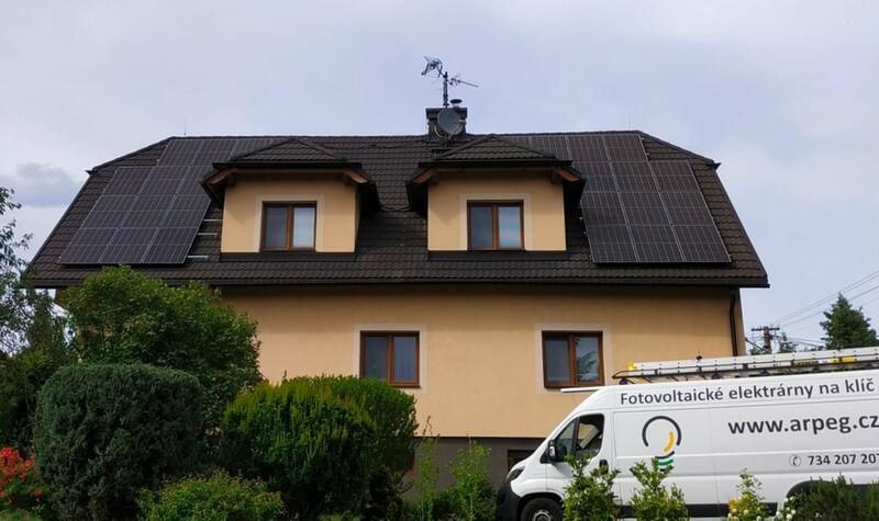 Reference: Solární elektrárna na míru s bateriovým úložištěm - Šenov 