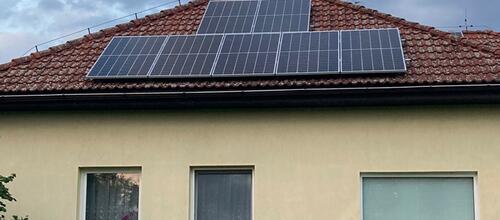 Reference Fotovoltaika s výkonem 5,4 kWp a bateriovým úložištěm - Hořín-Brzánky 