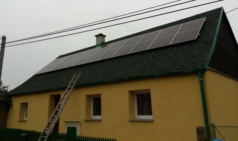 Reference: Fotovoltaická elektrárna s baterií a nabíjecí stanici pro elektromobil - Františkovy Lázně-Žítovice