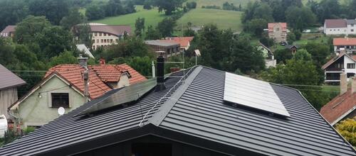 Reference Solární elektrárna bez bateriového úložiště - Staříč 