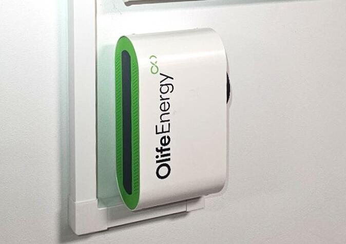 Reference: Solární systém s nabíjením elektromobilů - Dušníky