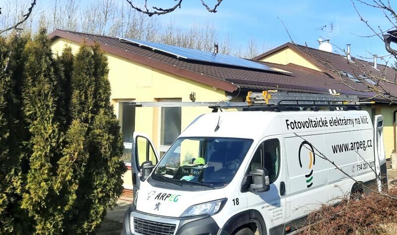 Reference: Fotovoltaická elektrárna s bateriovým úložištěm o kapacitě 14,2 kWp - Bartošovice