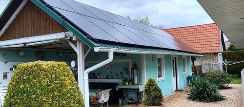 Reference Fotovoltaická elektrárna s výkonem 9,9 kWp bez baterií- Živanice 