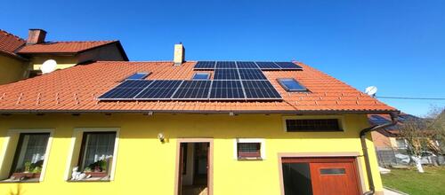 Reference Fotovoltaická elektrárna s výkonem 5,4 kWp - Vlašim 