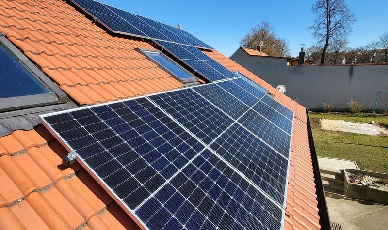 Reference: Fotovoltaická elektrárna s výkonem 5,4 kWp - Vlašim 