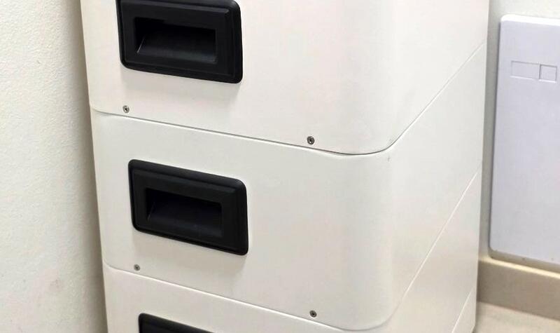 Reference: Chytrá FVE s dobíjecí stanici pro elektromobil - Kly