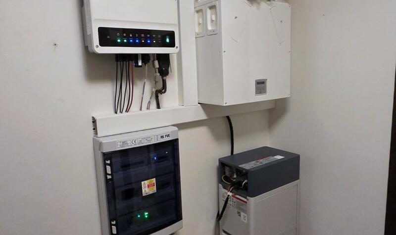 Reference: Fotovoltaická elektrárna s baterií a řídicí jednotkou GreenBox - Babice 