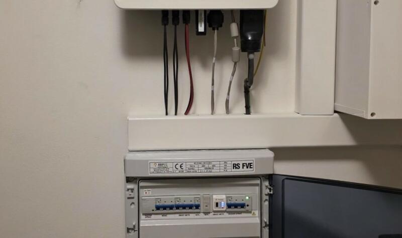 Reference: Fotovoltaická elektrárna s baterií a řídicí jednotkou GreenBox - Babice 