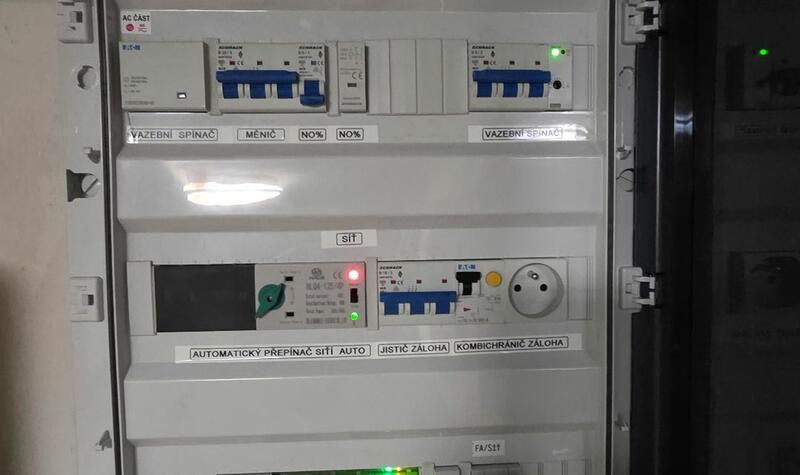 Reference: Fotovoltaická elektrárna s baterií a řídicí jednotkou GreenBox - Chrást 