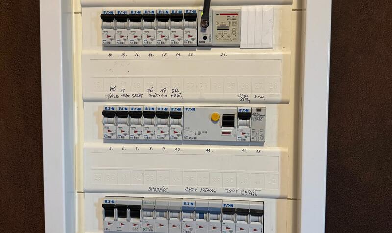 Reference: Fotovoltaická elektrárna s řídicí jednotkou GreenBox - Dolní Slivno