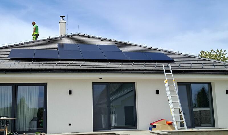 Reference: Fotovoltaická elektrárna s řídicí jednotkou GreenBox - Vratimov