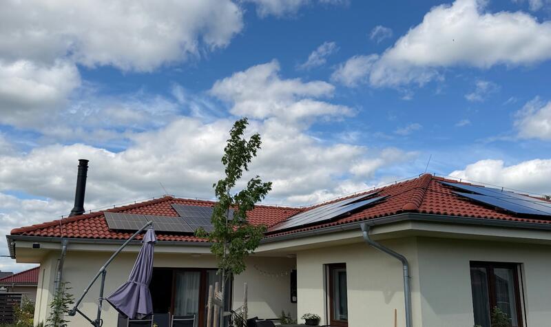 Reference: Fotovoltaika s řídicí jednotkou GreenBox - Herink 