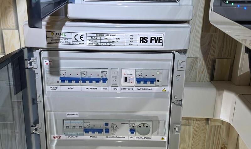 Reference: Fotovoltická elektráreň 8,1 kWp s řídicí jednotkou GreenBoxom v Jirnoch
