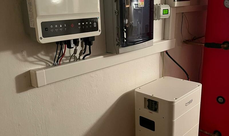 Reference: Fotovoltaická elektrárna s dotací Nová zelená úsporám- Praha 