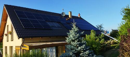 Reference Fotovoltaická elektrárna s dotací Nová zelená úsporám- Bratronice 