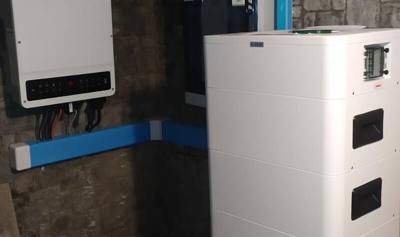 Reference: Fotovoltaická elektrárna s bateriovým úložištěm- Háj ve Slezsku - Lhota 