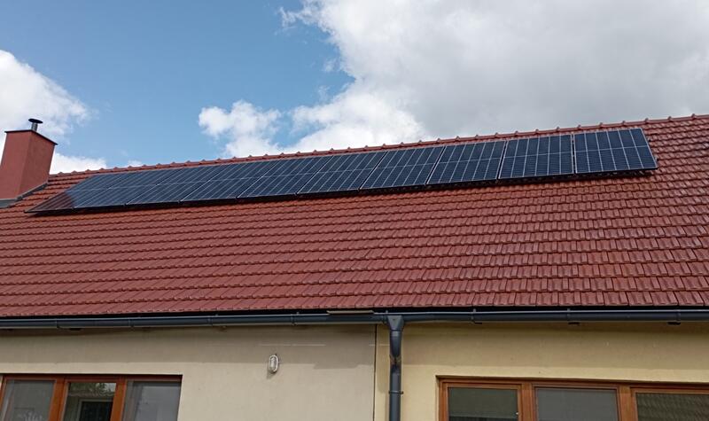 Reference: Fotovoltaická elektrárna s vyřízením dotace NZÚ- Šumice