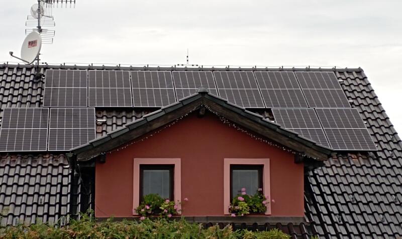 Reference: Fotovoltaická elektrárna s dotací NZÚ- Těšnovice 