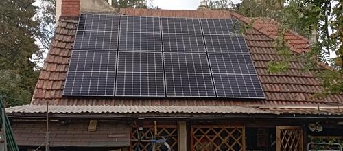 Reference Fotovoltaická elektrárna s bateriovým úložištěm- Rosice 