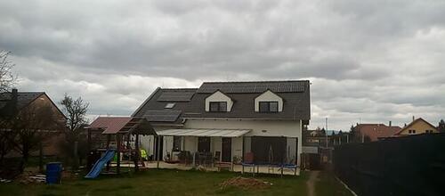 Reference Fotovoltaika s akumuláciou do ohrevu vody 