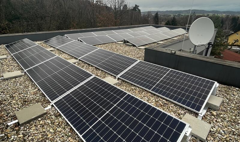 Reference: Fotovoltaická elektrárna s dotací na klíč- Náchod- Malé Poříčí 