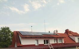 Reference Fotovoltaická elektrárna s bateriovým úložištěm- Bratkovice