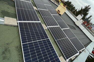 Reference: Fotovoltaika s dotaci na bateriový systém- Rychnov nad Kněžnou 