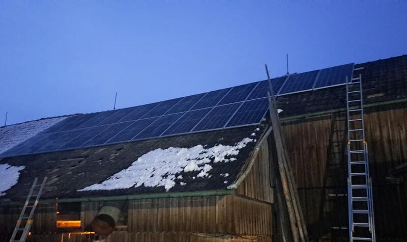 Reference: Fotovoltaická elektrárna s bateriovým úložištěm- Horní Javoří
