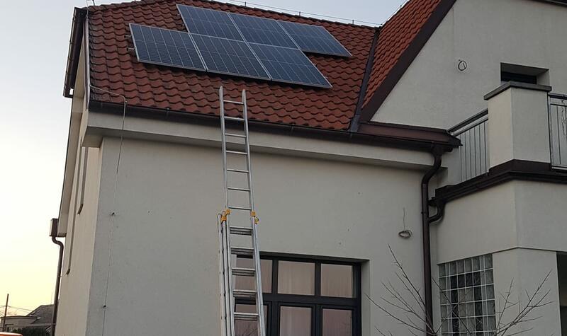 Reference: Fotovoltaická elektrárna s bateriovým úložištěm- Poděbrady
