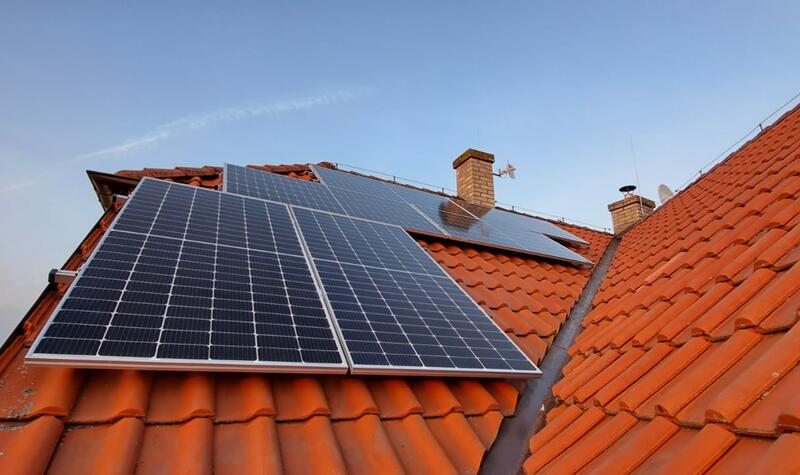 Reference: Fotovoltaická elektrárna s bateriovým úložištěm- Poděbrady