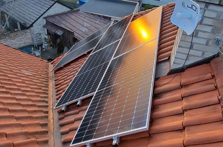 Reference: Fotovoltaická elektrárna s bateriovým úložištěm- Poděbrady