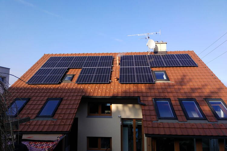Reference: Fotovoltaická elektrárna s vyřízením dotace- Zlín - Příluky 