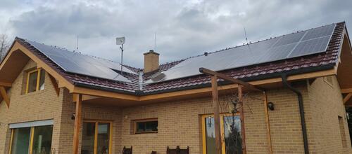Reference Fotovoltaická elektrárna s bateriovým úložištěm- Babice nad Svitavou 