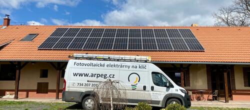 Reference Fotovoltaická elektrárna s vyřízením dotace- Lochovice - Netolice 