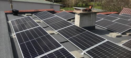 Reference Fotovoltaická elektrárna instalovaná na rovné střeše- Havířov - Životice 