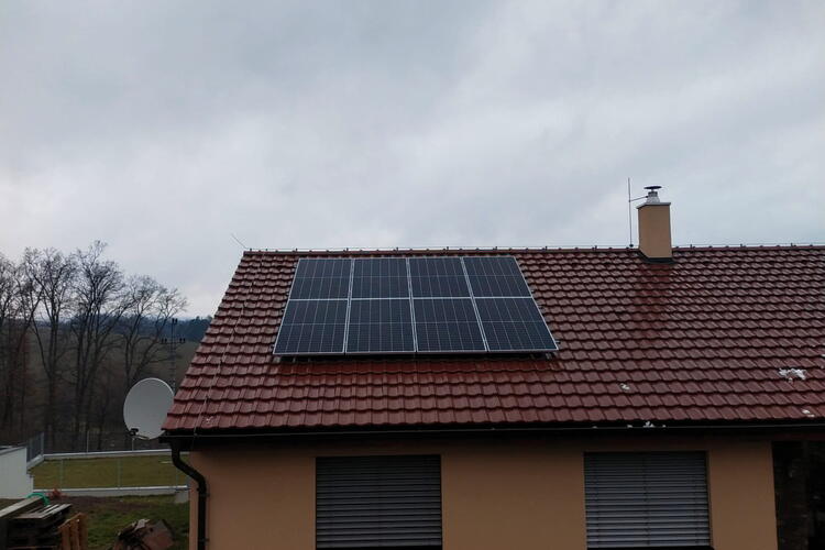 Reference: Fotovoltaická elektrárna na klíč- Žernovník 