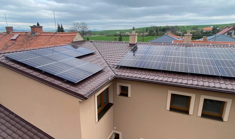 Reference: Fotovoltaická elektrárna s dotací na bateriový systém- Líšťany 