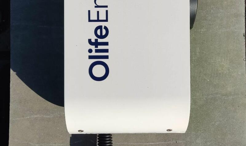 Reference: Fotovoltaická elektrárna s baterií- Olomouc - Hodolany 