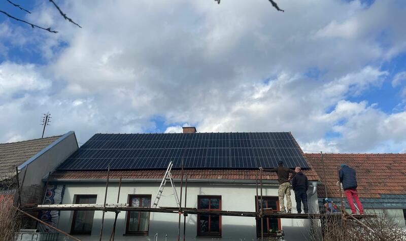 Reference: Fotovoltaika s vyřízením dotace realizována v Kamenné 