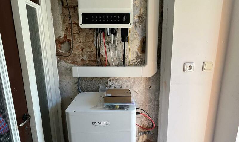 Reference: Instalace fotovoltaické elektrárny s bateriovým úložištěm- Deštnice - Sádek