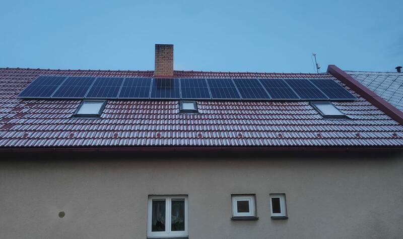 Reference: Instalace fotovoltaiky s bateriovým úložištěm- Kokašice 
