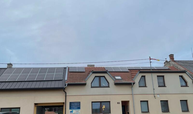 Reference: Instalace fotovoltaiky s vyřízením dotace- Roštění