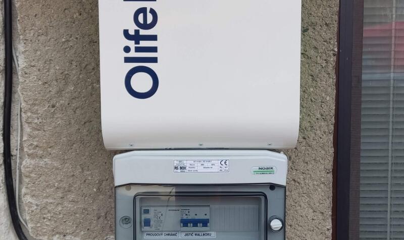 Reference: Instalace fotovoltaiky s vyřízením dotace- Roštění