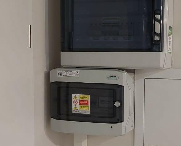 Reference: Fotovoltaická elektrárna s bateriovým úložištěm instalována v Trubíně