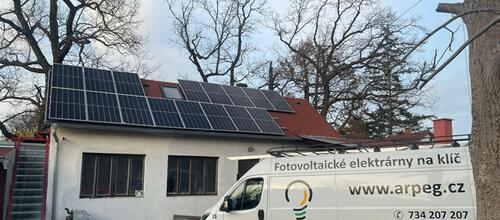 Reference Solární elektrárna s vyřízením dotace Nová zelená úsporám- Praha