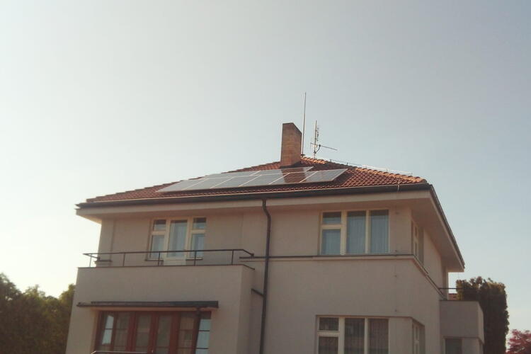 Reference: Fotovoltaická elektrárna na klíč realizována v Humpolci 