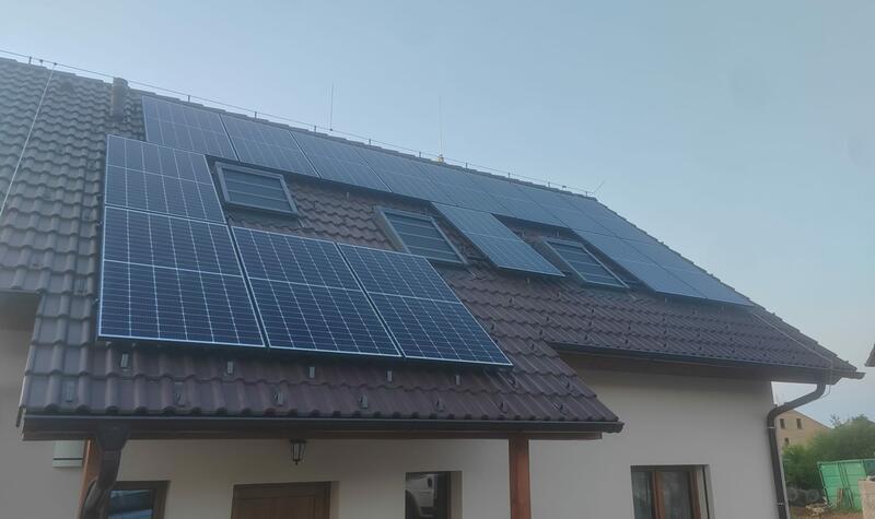 Reference: Fotovoltaická elektrárna s dotací, realizována v Novém Jáchymově ve Středočeském kraji 