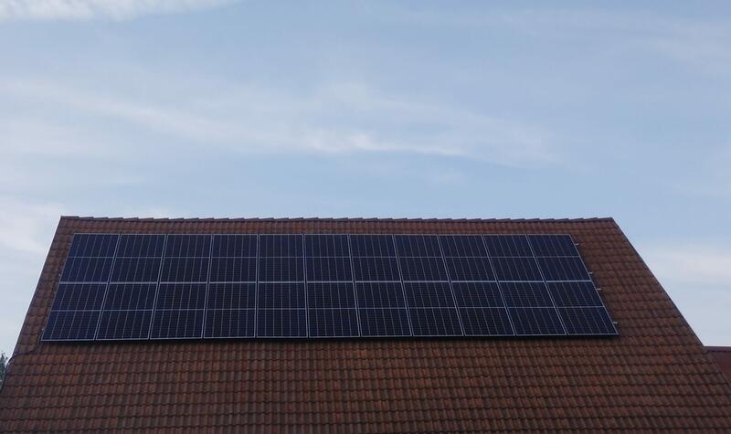 Reference: Fotovoltaická elektrárna s uložením do baterií - Borkovice