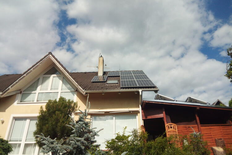 Reference: Fotovoltaická elektrárna s vyřízením dotace - Srubec 